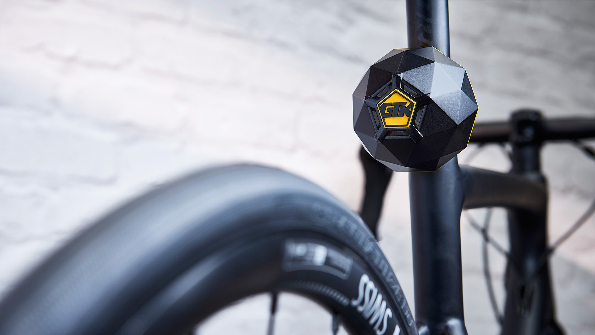 The Limpet smart alarm by Geotekk